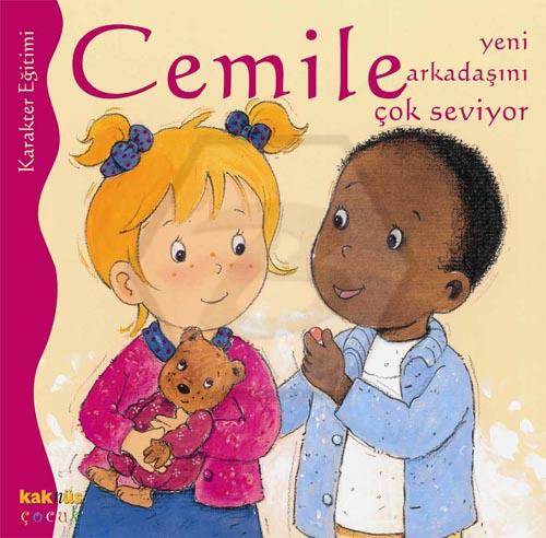 Cemile Yeni Arkadaşını Çok Seviyor